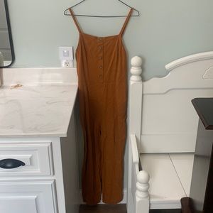 Old navy jumper. EUC PTP 16. Waist 15